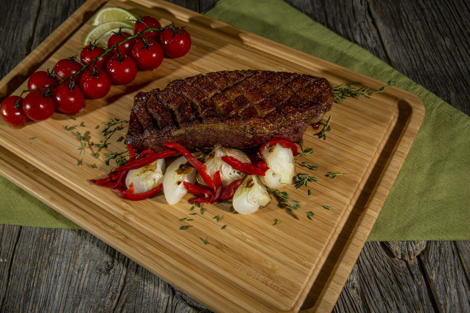 Broil King Baron™ Bamboo Cutting And Serving Board