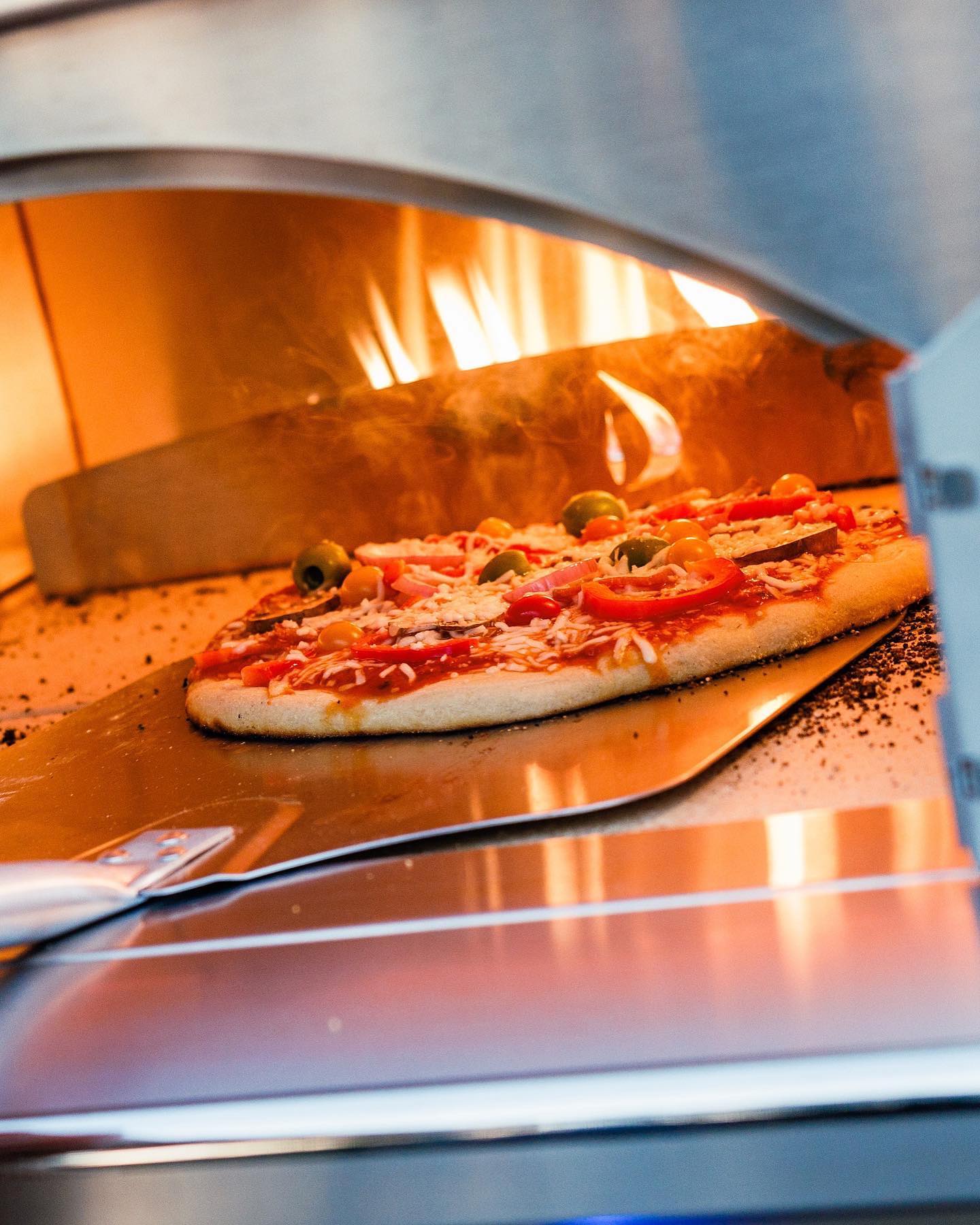 Delta Heat 30" Built-In Pizza Oven, (NG)