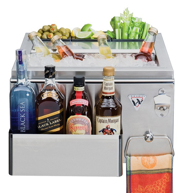 Twin Eagles 18 Inch Outdoor Beverage Center