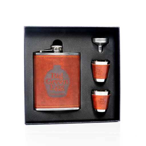 Big Green Egg Leather Flask Gift Set