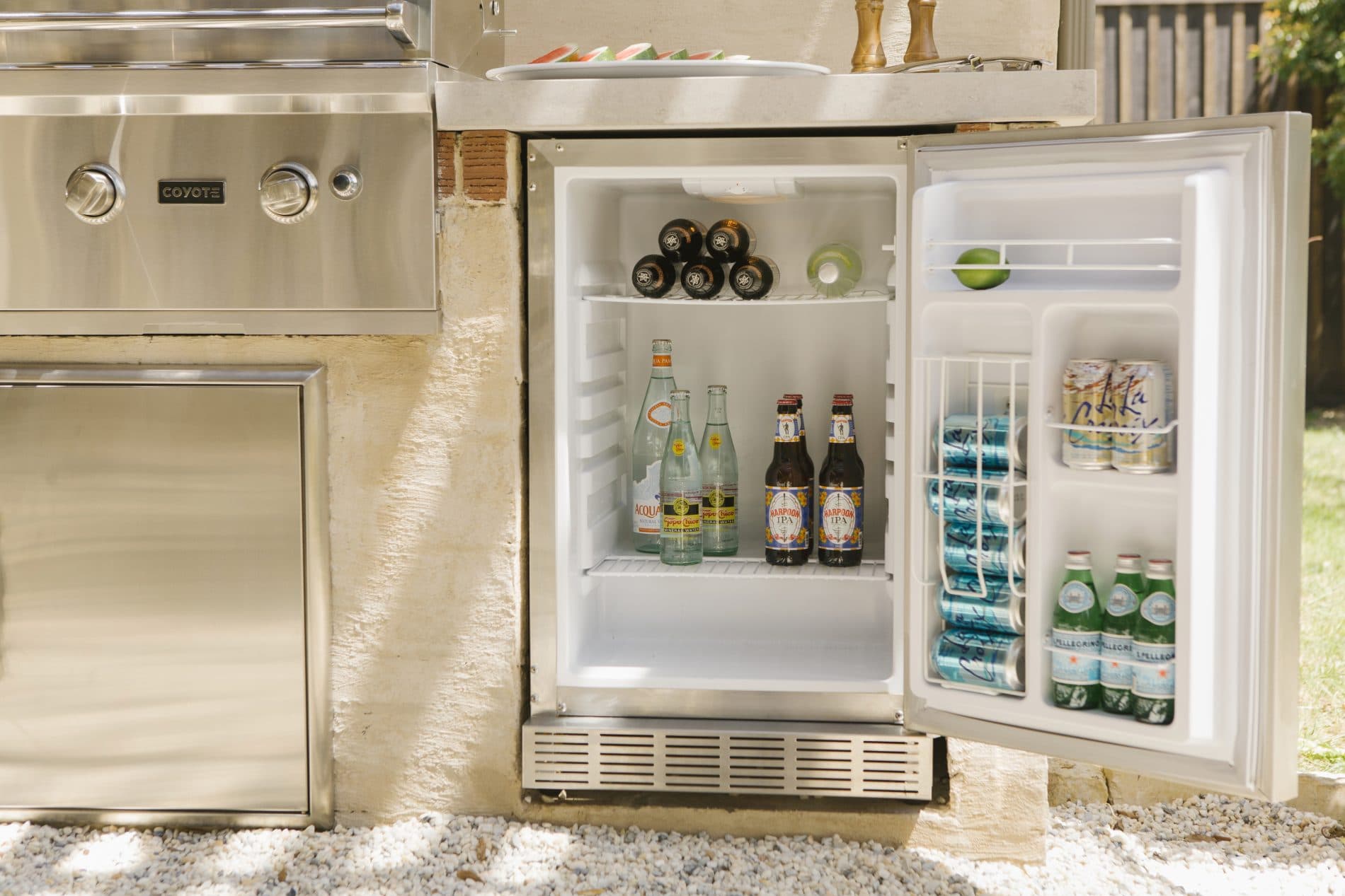 Coyote 24" Outdoor Kegerator