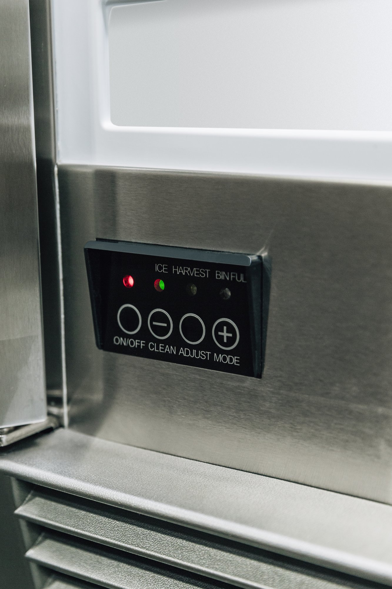 TrueFlame 15" Outdoor Ice Maker - Standard
