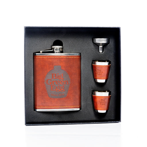 Big Green Egg Leather Flask Gift Set