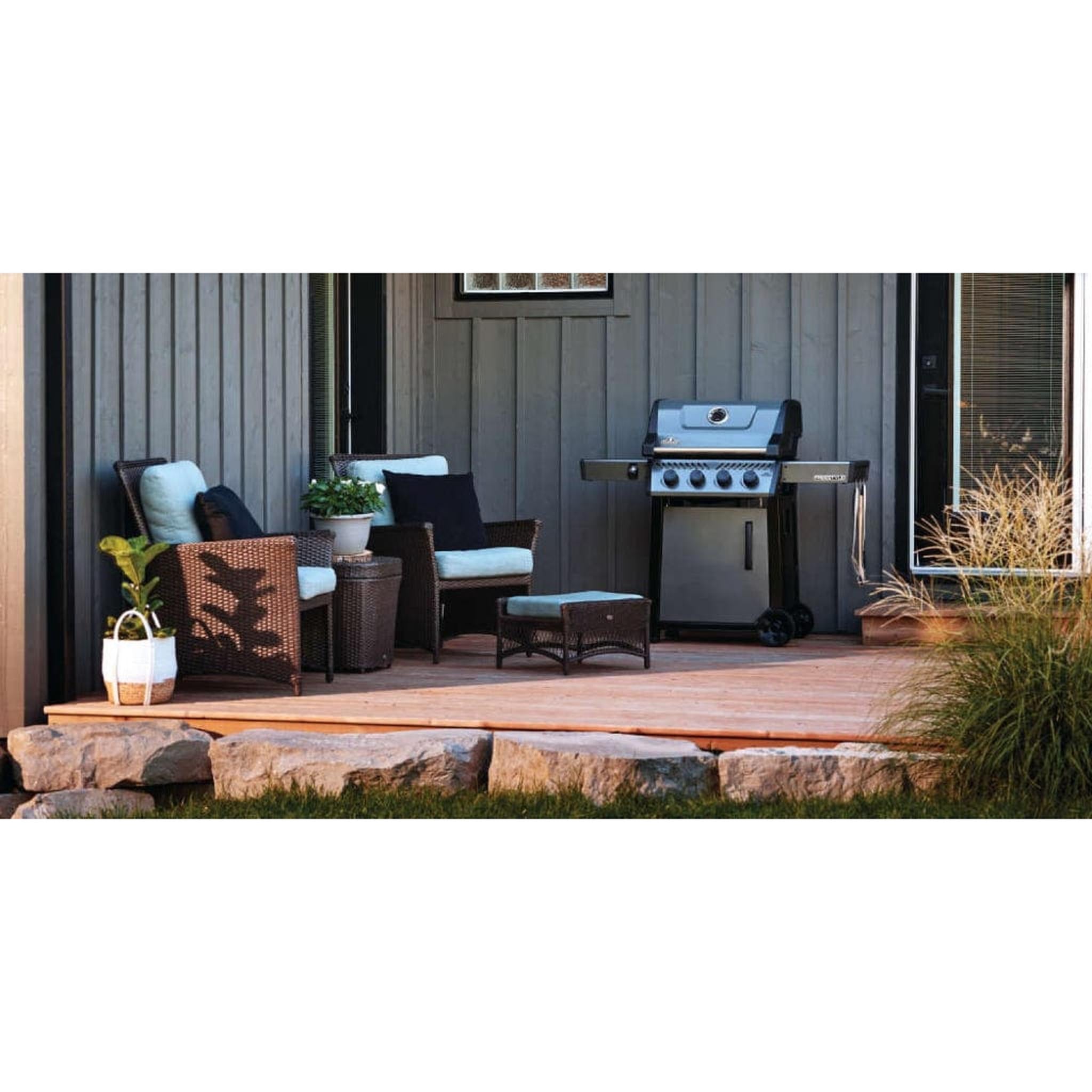 FreeStyle 425 LP Gas Grill, Graphite Grey