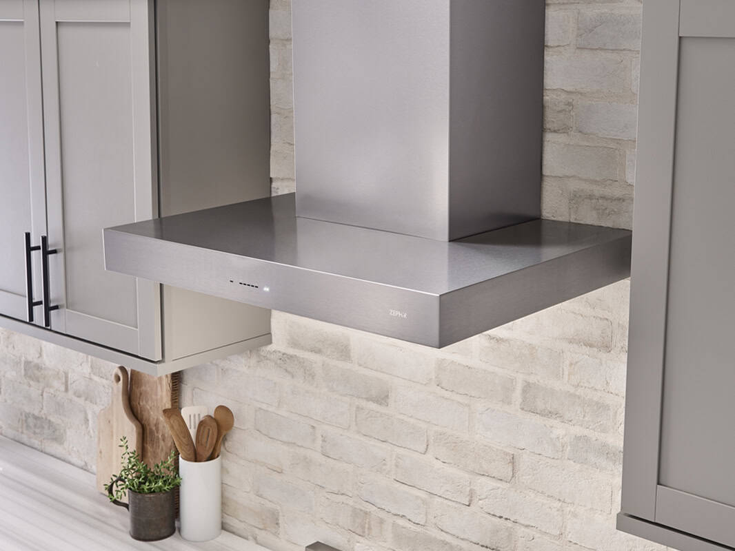 Zephyr Roma Chimney Hood 30" LED 600 CFM ACT