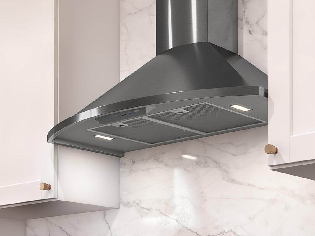 Zephyr Savona Chimney Hood 36" LED 600CFM Blk SS