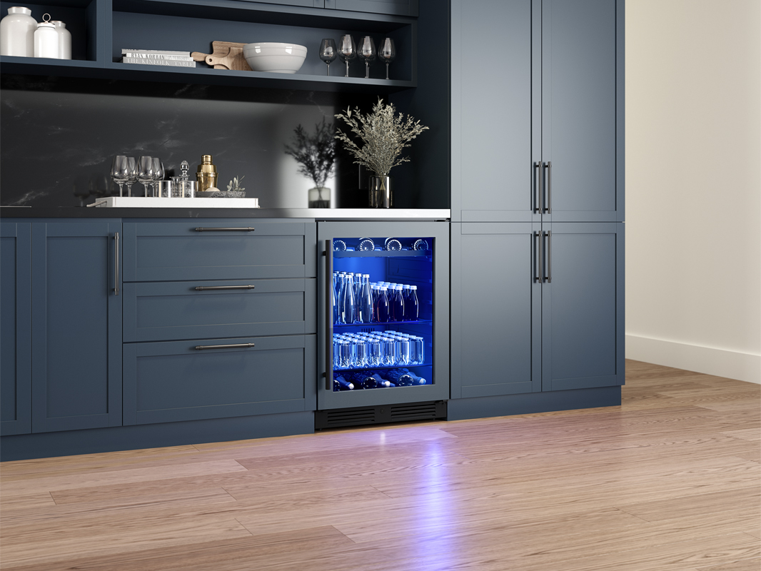 Zephyr Beverage Center 24" Reversible Single Zone - Panel Glass