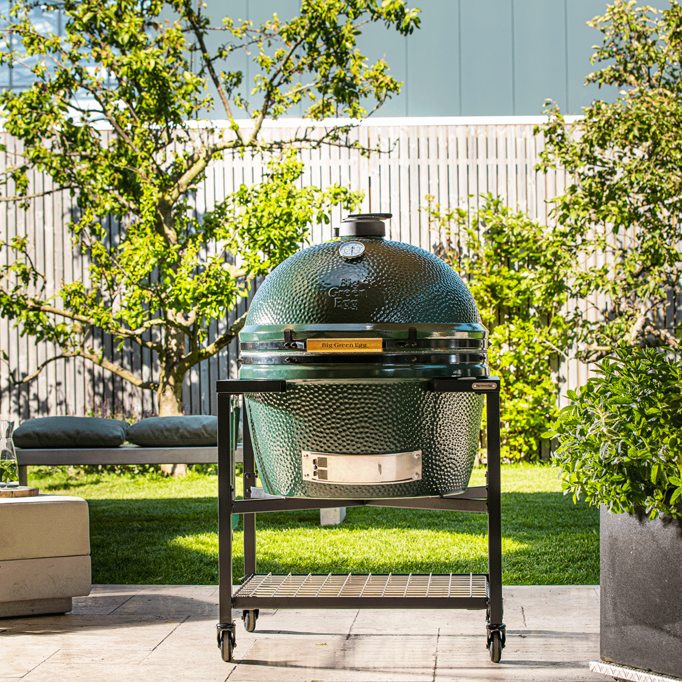 Big Green Egg 2XL Kamado Grill - Egg In The Box