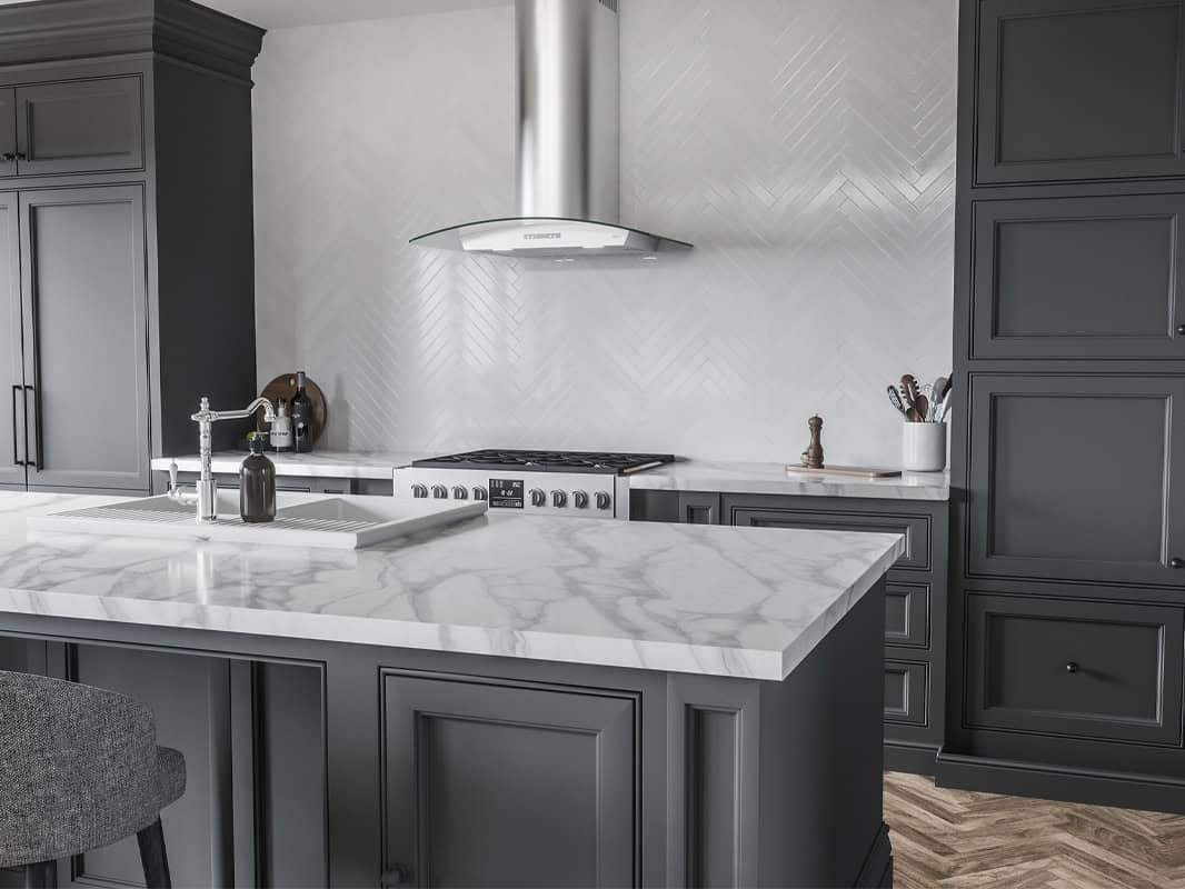 Zephyr Milano Connect Chimney Hood 36" LED ACT