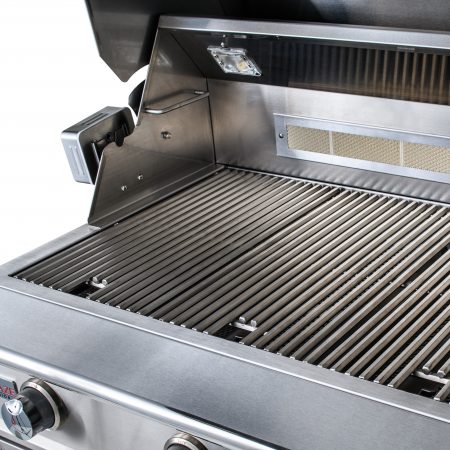 Blaze Professional LUX 34-Inch 3 Burner Built-In Gas Grill With Rear Infrared Burner (Natural Gas)
