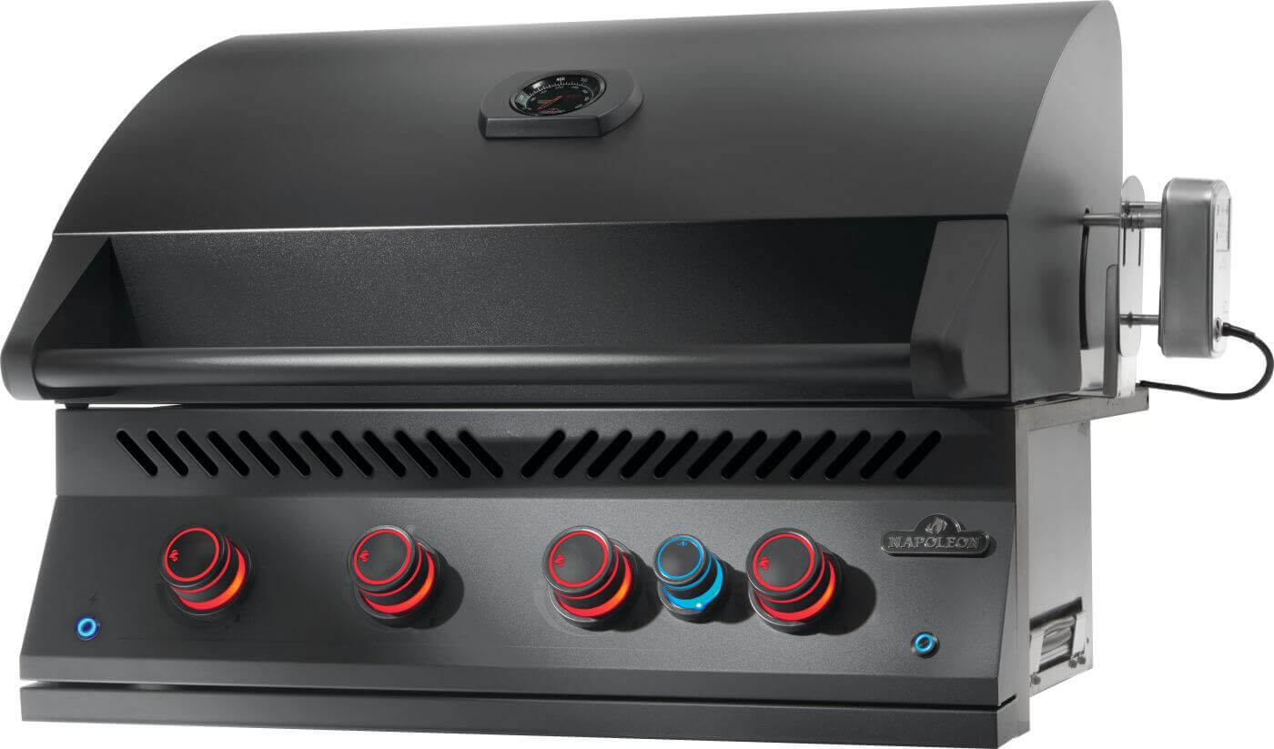 Built In 700 Series 32" RB Matte BLK LP Grill *NEW - NOW AVAILABLE*
